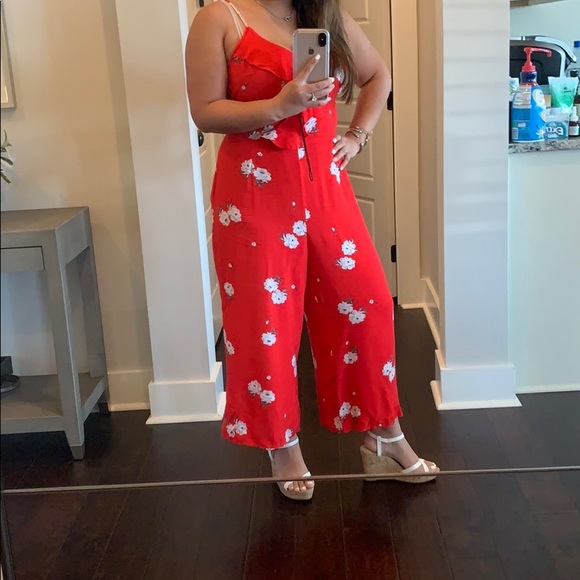 Red jumpsuit - Picture 2 of 8